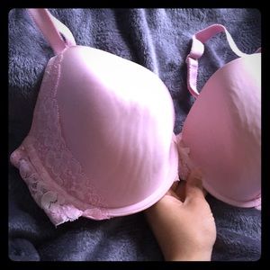 Victoria's Secret 36DD Pink Lace Bra